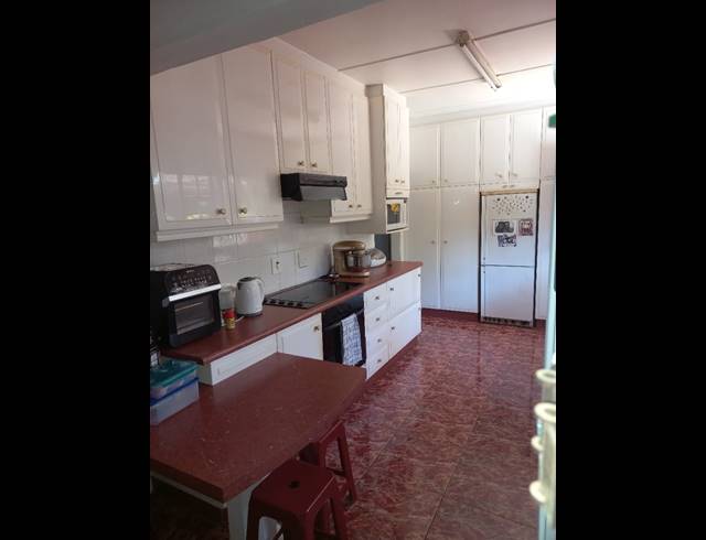 2 BEDROOM HOUSE FOR SALE IN BELFORT ESTATE